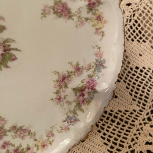 Pink Rose Floral Detail Plate - Bavaria, Vintage - Picture 5 of 14